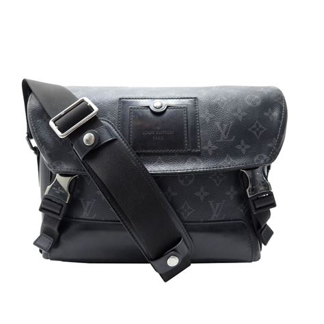 sac louis vuitton messenger|Messenger PM Voyager Monogram Eclipse .